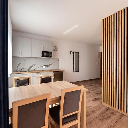 Apartamenty Henry Leba Bagian luar foto