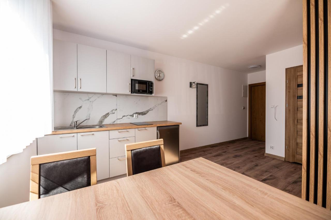Apartamenty Henry Leba Bagian luar foto